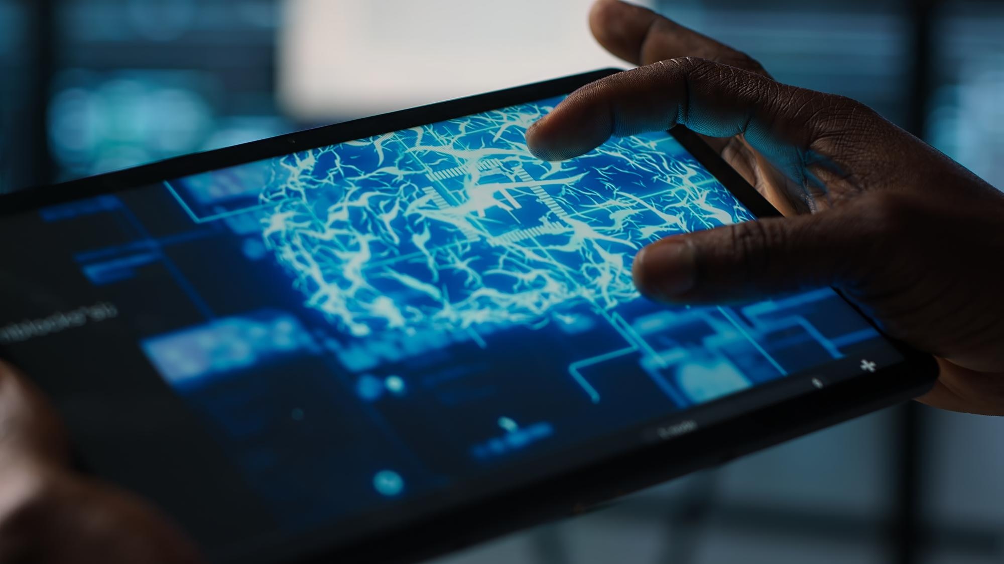network management services UAE - network management solutions UAE - network monitoring UAE - network support and maintenance UAE - NOC monitoring services UAE - 24/7 network monitoring services
