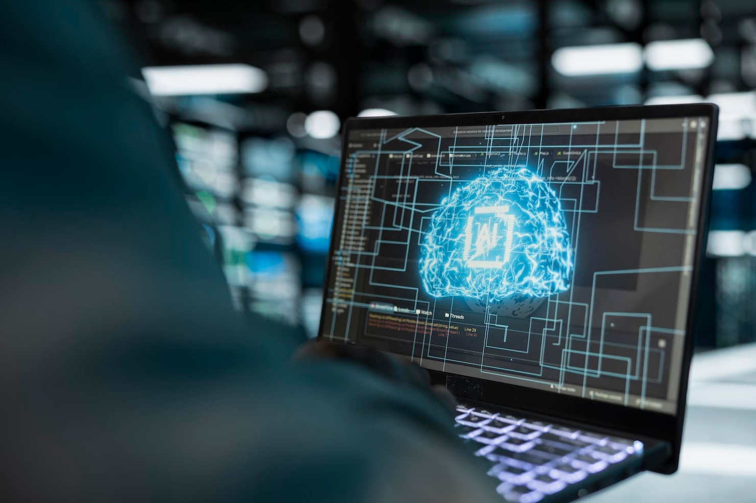 network management services UAE - network management solutions UAE - network monitoring UAE - network support and maintenance UAE - NOC monitoring services UAE - 24/7 network monitoring services